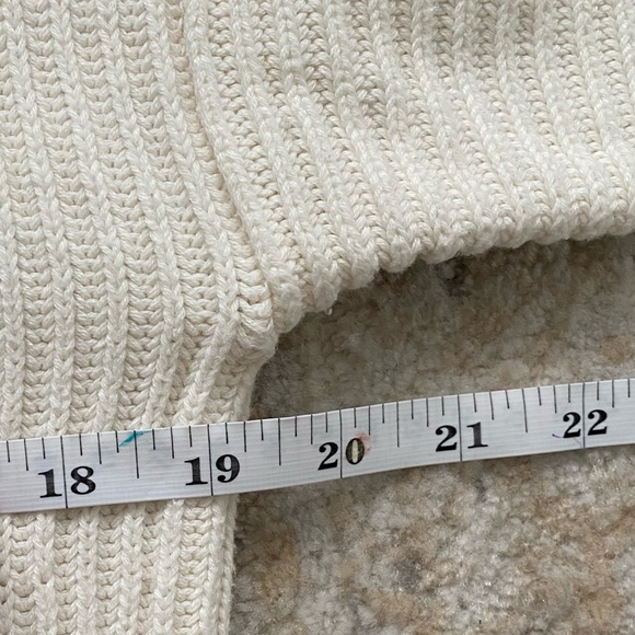 Vince Camuto Cream Ivory Asymmetrical Hem Knit Sweater Sz S - Picture 5 of 7